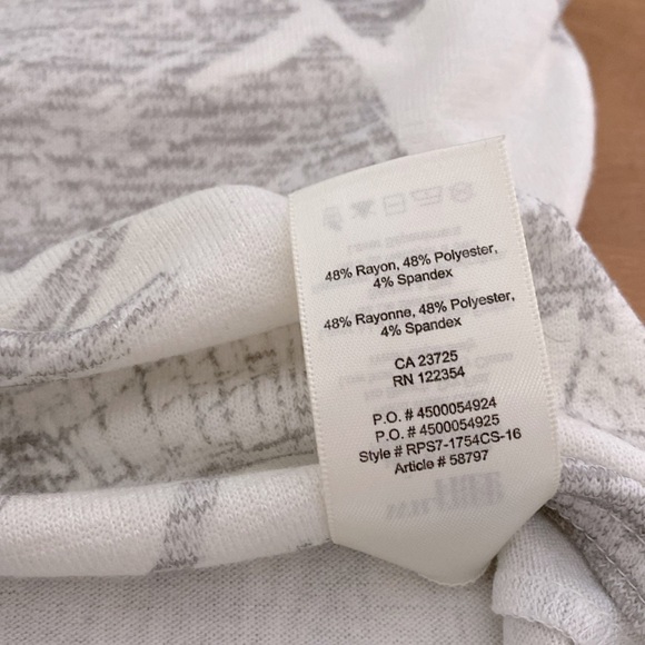 Wilfred Free T-shirt - Picture 7 of 8